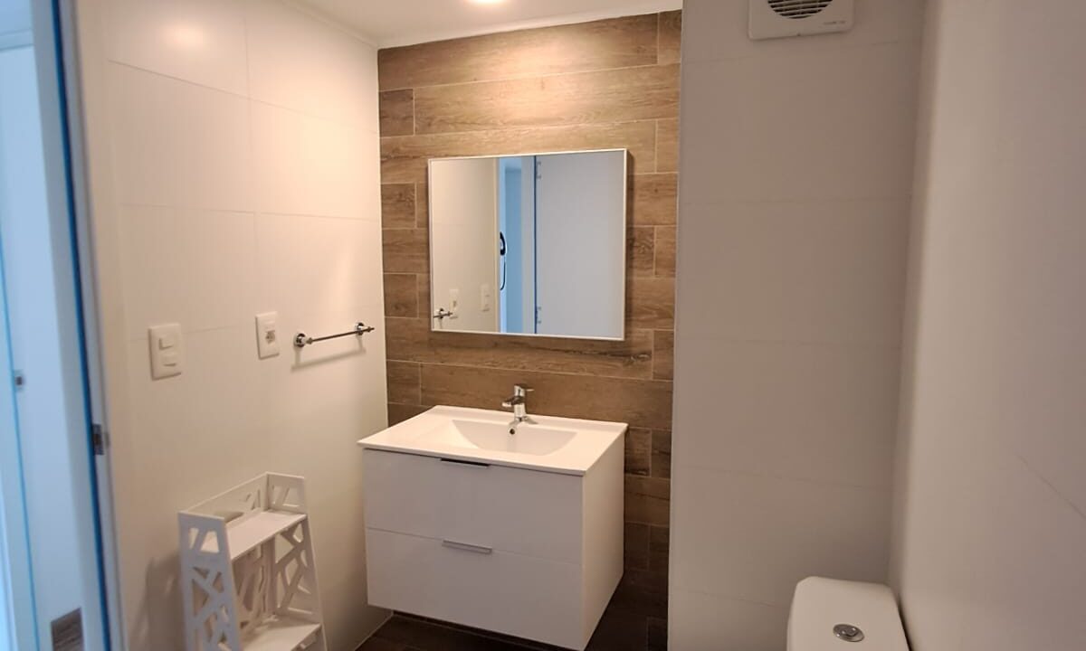 77c2a744-e02e-444e-a335-c79a9f4eea45