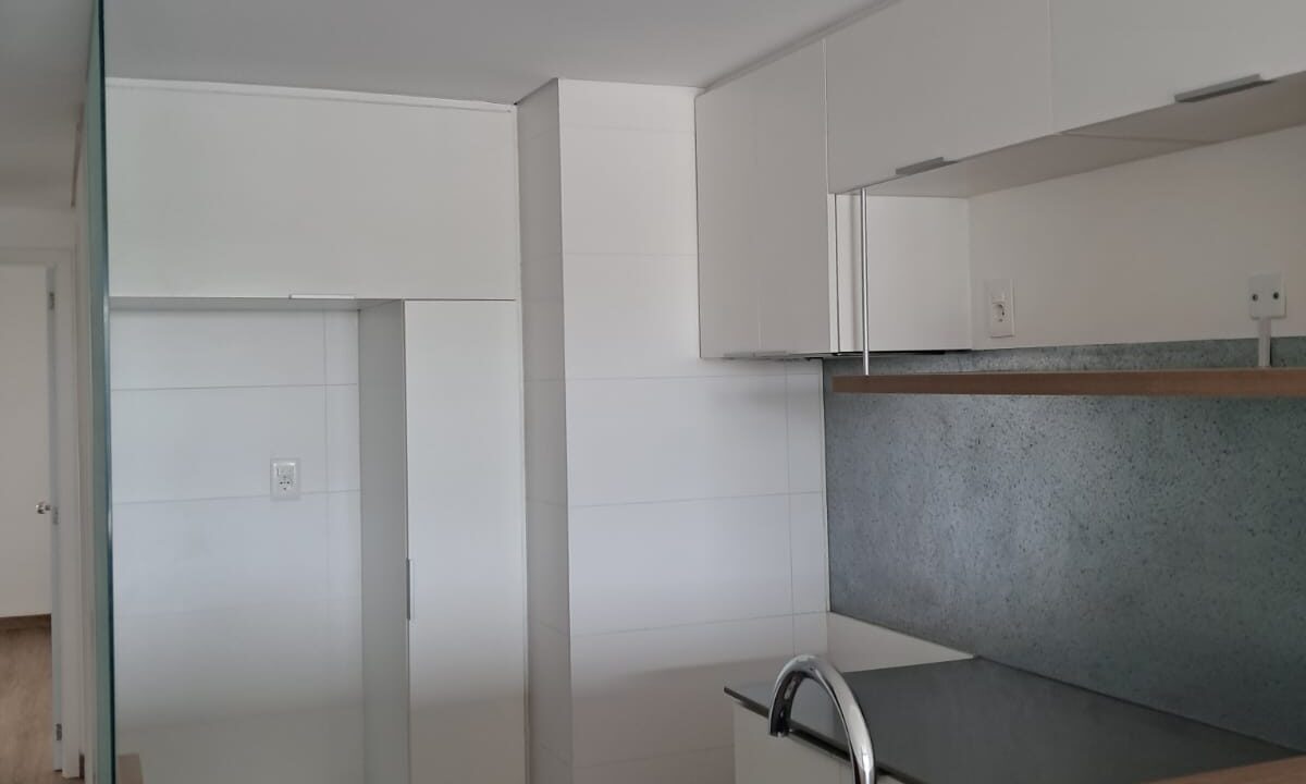 a215998e-eeb9-41e6-833f-d109cce9db06