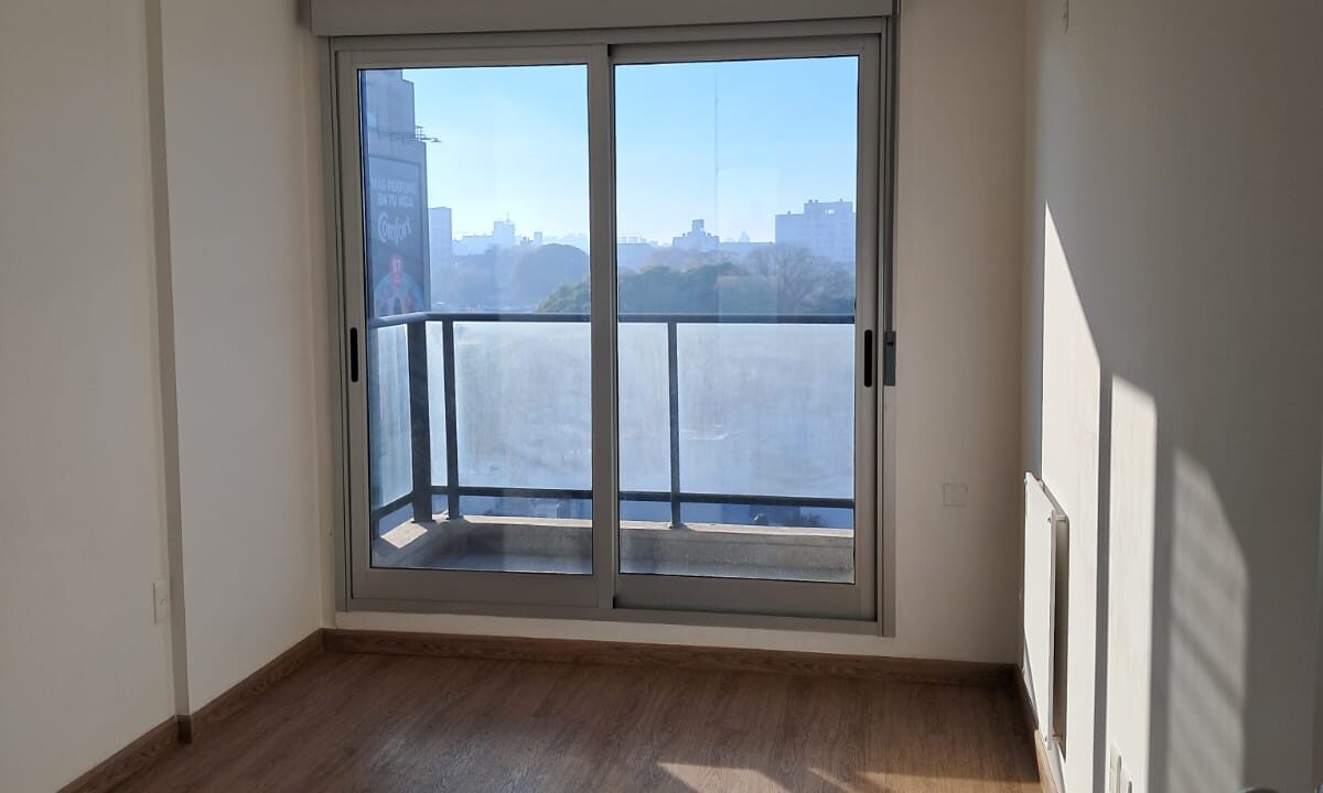 a05d9b3d-5a4e-4c8d-a313-53c7e9a76ac4