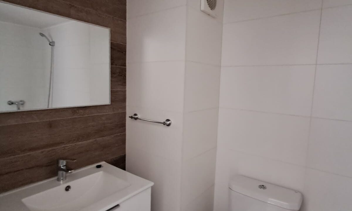 8f893d30-b67c-4f41-a5f7-0bdf78b4a86a