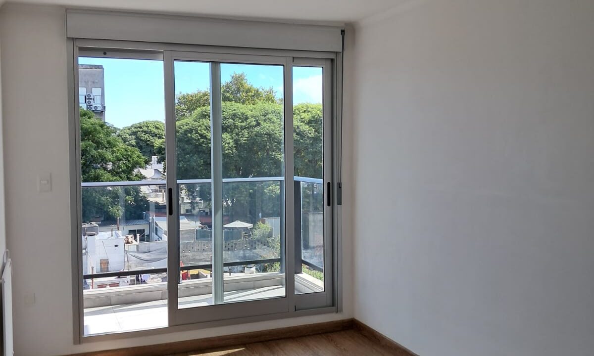 a33031c1-76a3-4d3f-b0c9-c0275e7de810