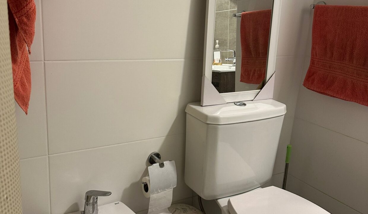 18398c25-5aac-4301-b353-0f0563ad8f19