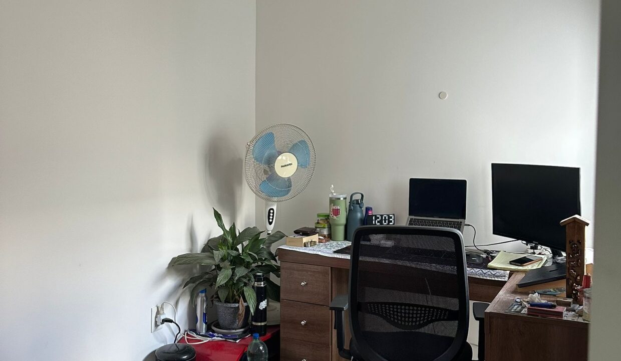 5e833d4d-a016-4640-925e-9dcb59427fe4