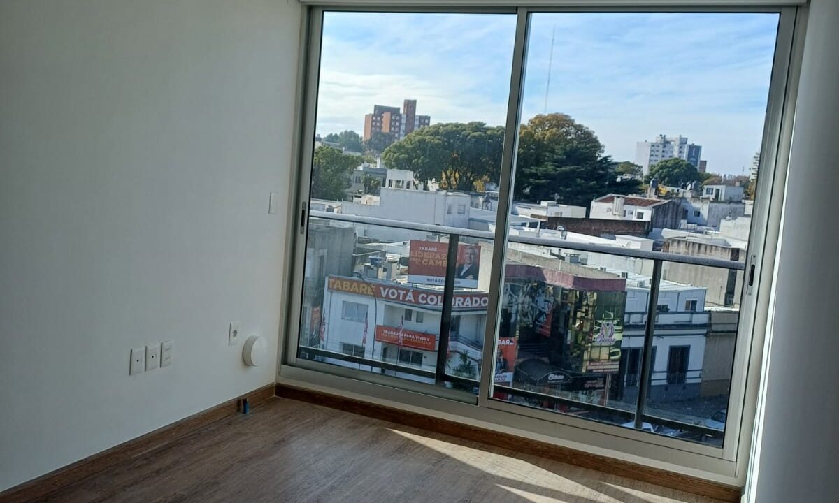 bc48a858-94f3-4ffd-b65d-f0887aaa2246